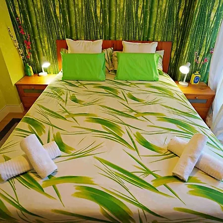 2 Terrazas 4 Personas Centro * Bilbao