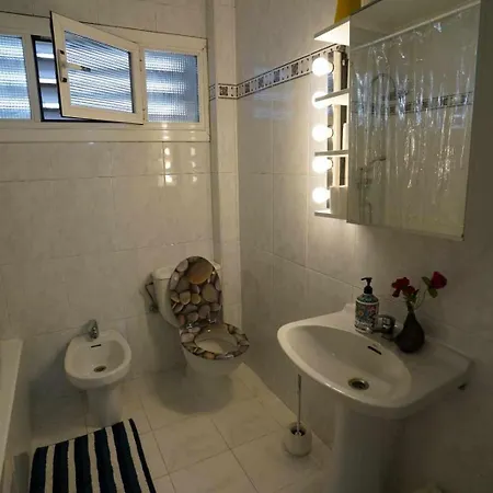 2 Terrazas 4 Personas Centro * בילבאו